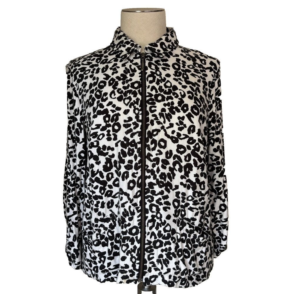 Chico's Women's Size 1 Leopard Print Zip Front Jacket 100% Rayon Roll Tab Top